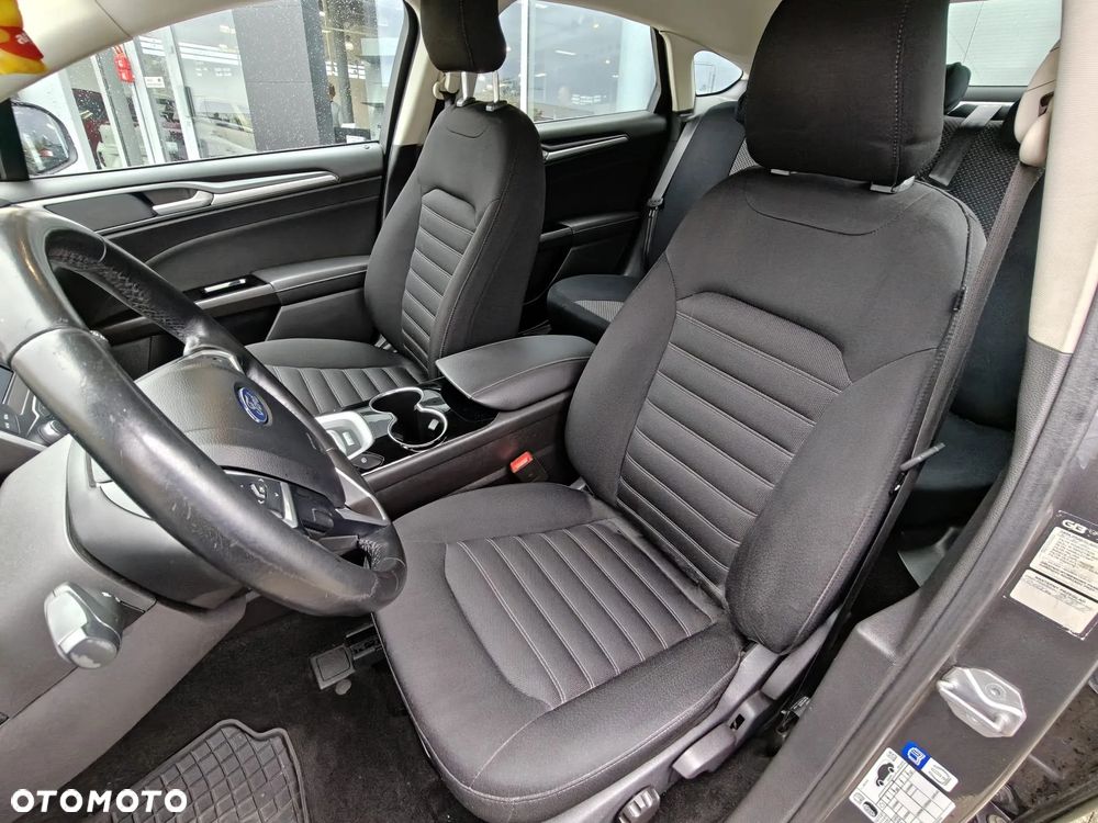 Ford Mondeo - 20