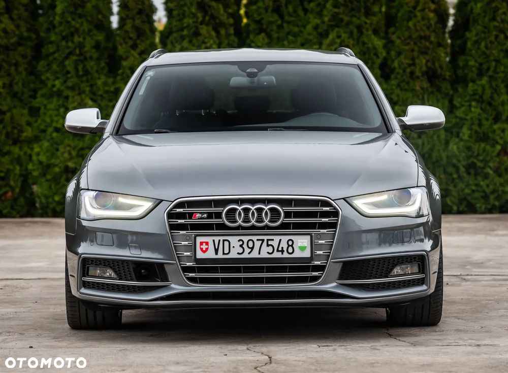 Audi S4 Avant - 10