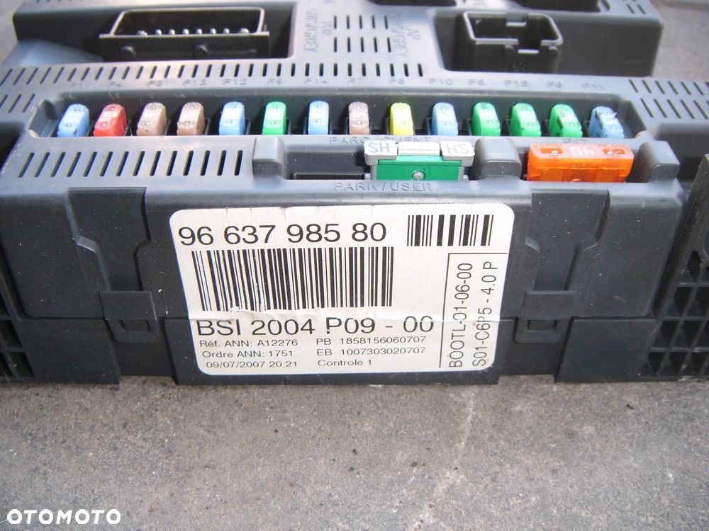 citroen c4 1.6 hdi skrzynka - moduł BSI 9663798580 - 2