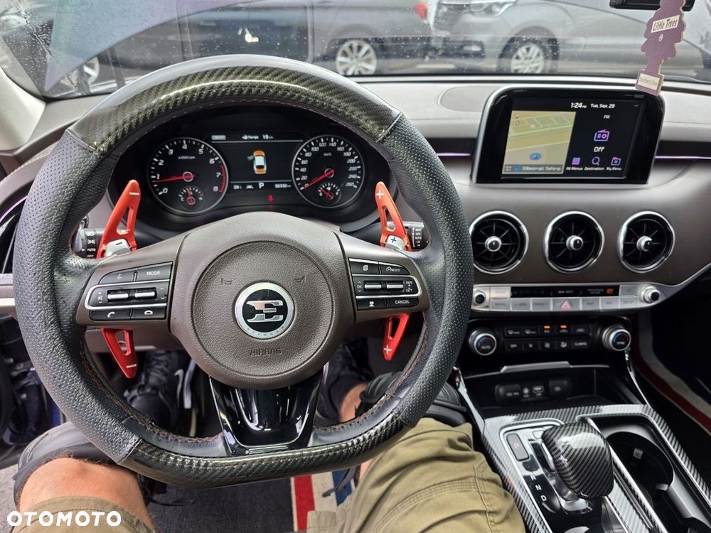 Kia Stinger - 19