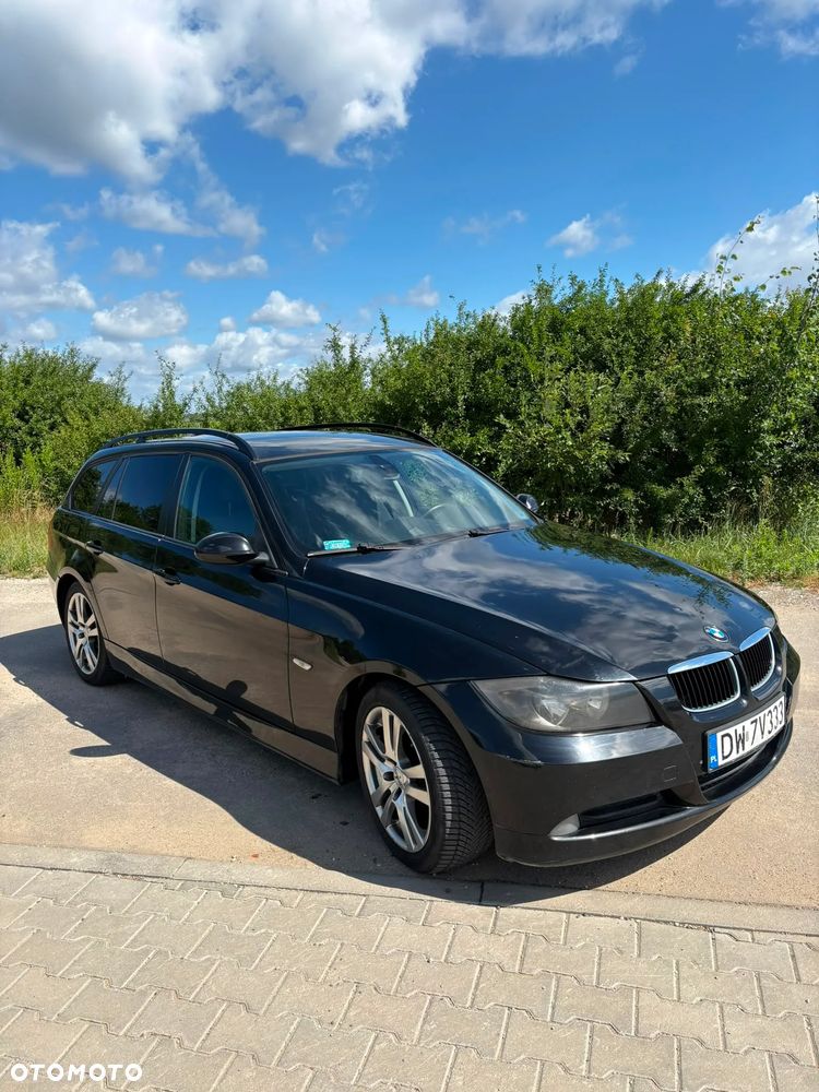 BMW Seria 3 318d - 4