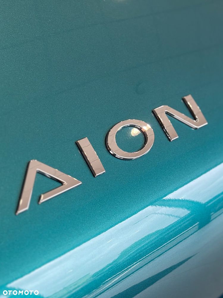GAC AION UT - 12