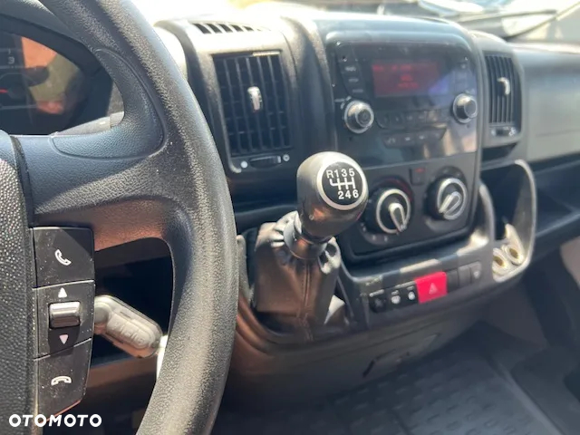 Peugeot Boxer 7-os. brygadówka doka L2H2 klima - 19