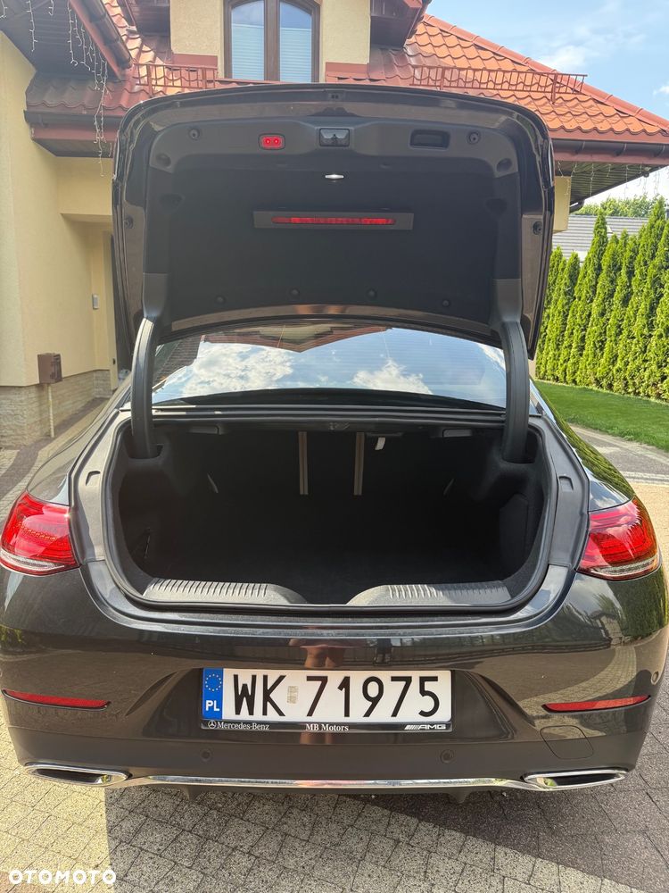 Mercedes-Benz CLS - 6