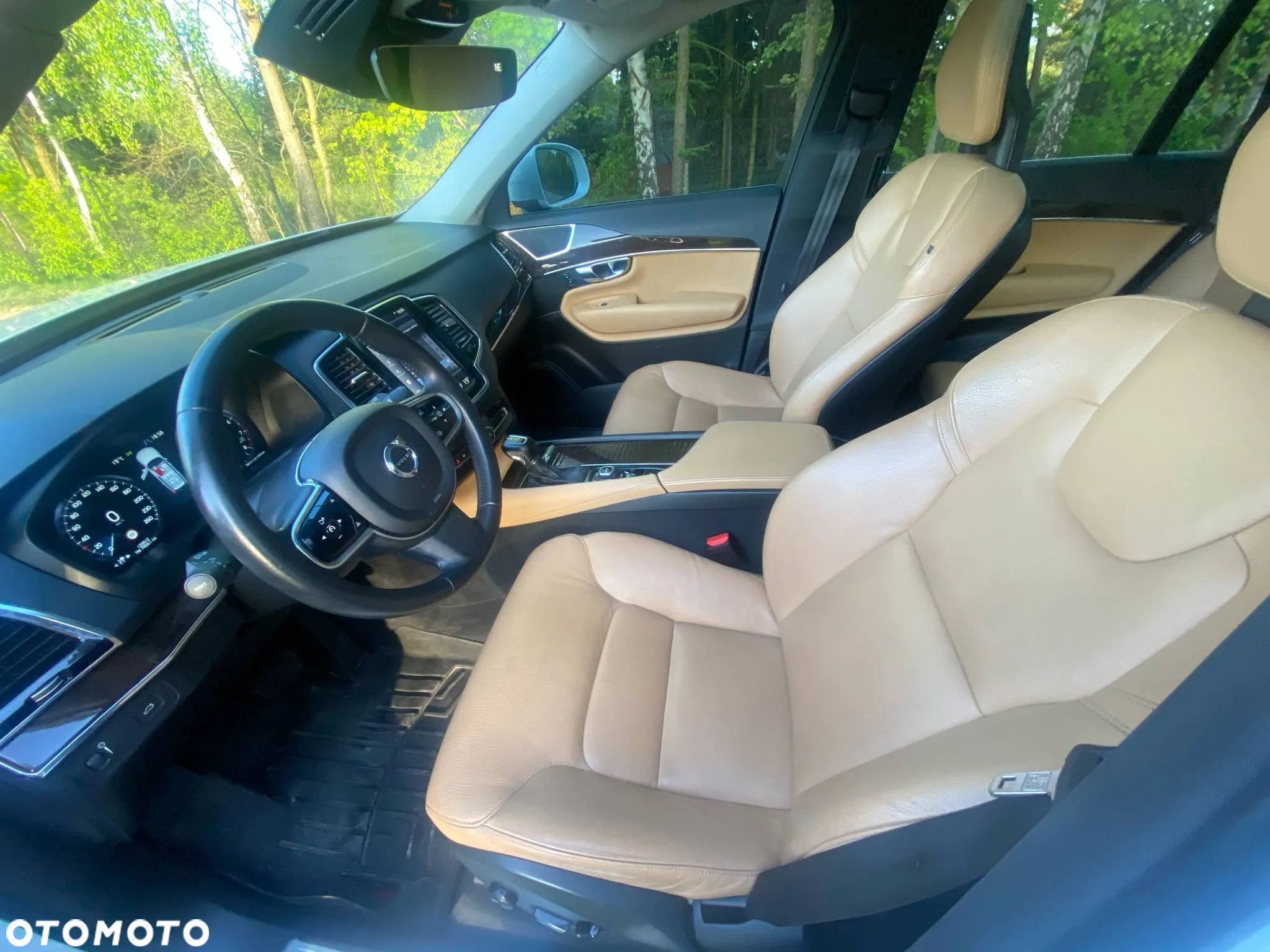Volvo XC 90 T6 AWD Momentum 7os - 14