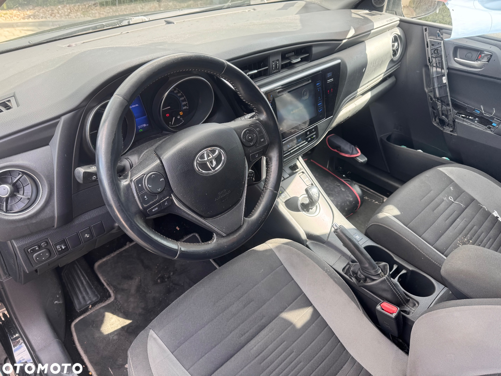 Toyota Auris 1.8 VVT-i Hybrid Automatik Life - 16