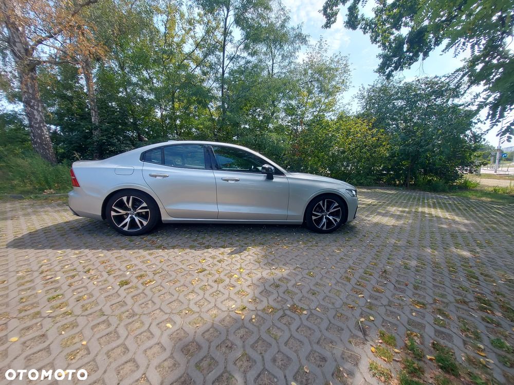 Volvo S60 T4 R-Design - 11