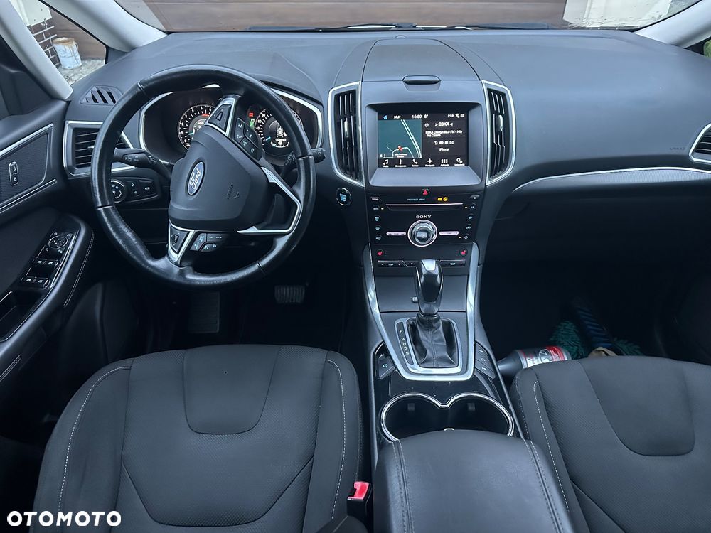 Ford S-Max 2.0 TDCi Titanium PowerShift - 23