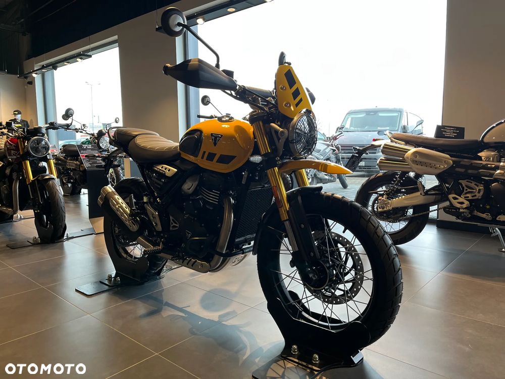 Triumph Scrambler - 4