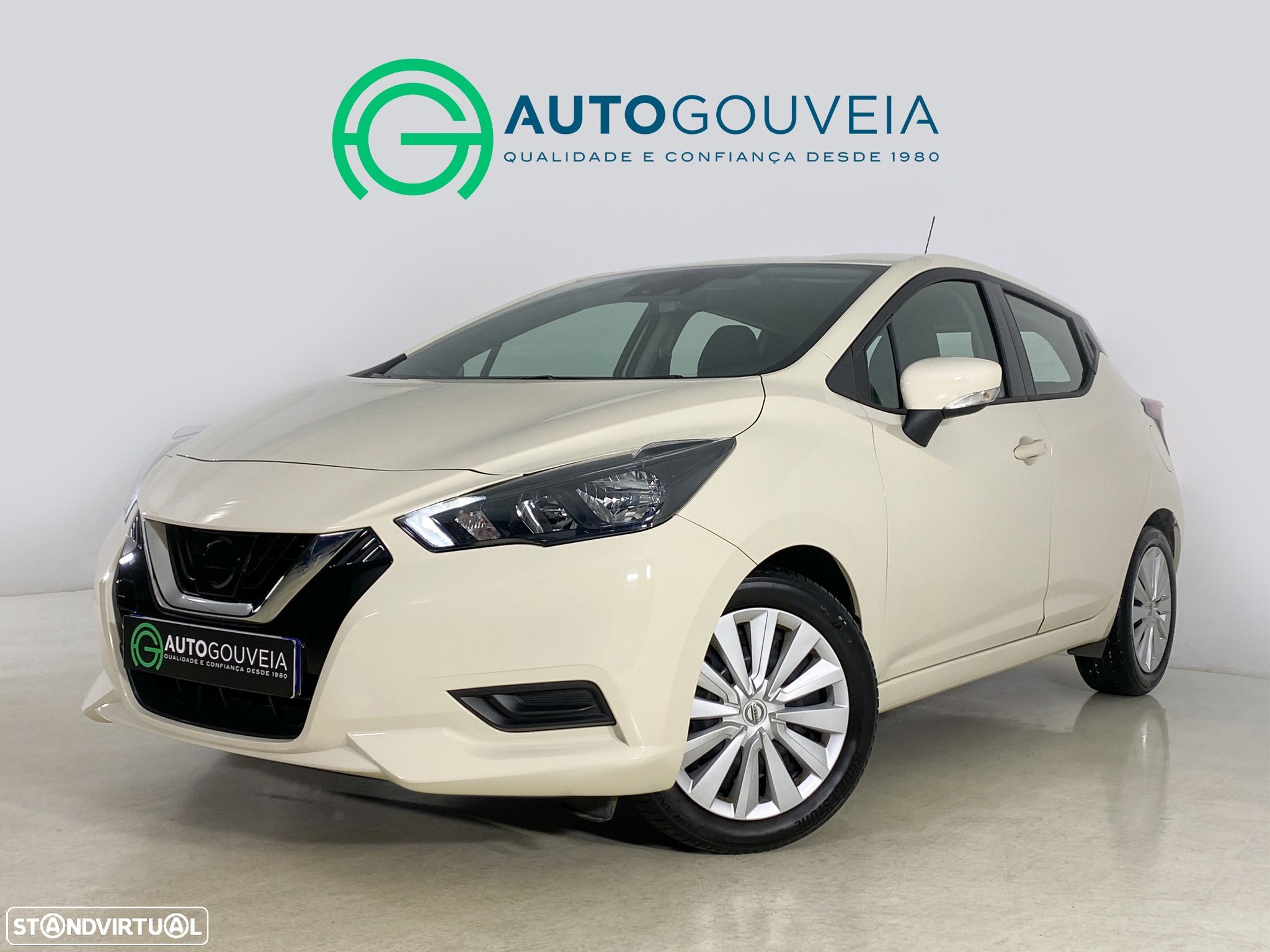 Nissan Micra 1.0 IG-T Acenta - 1