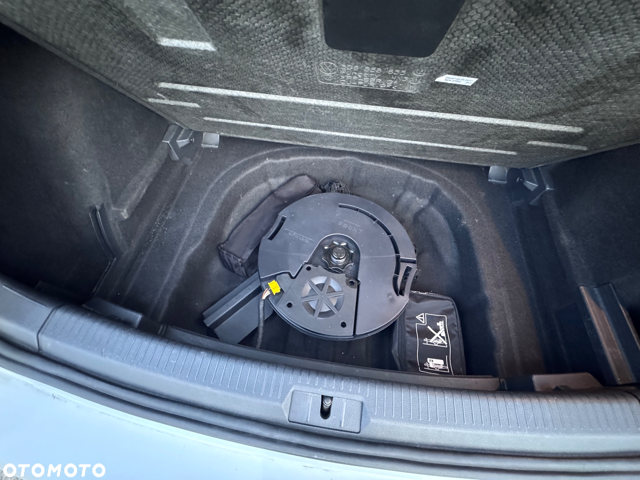 Volkswagen Golf VII 2.0 TSI GTI TCR DSG - 29