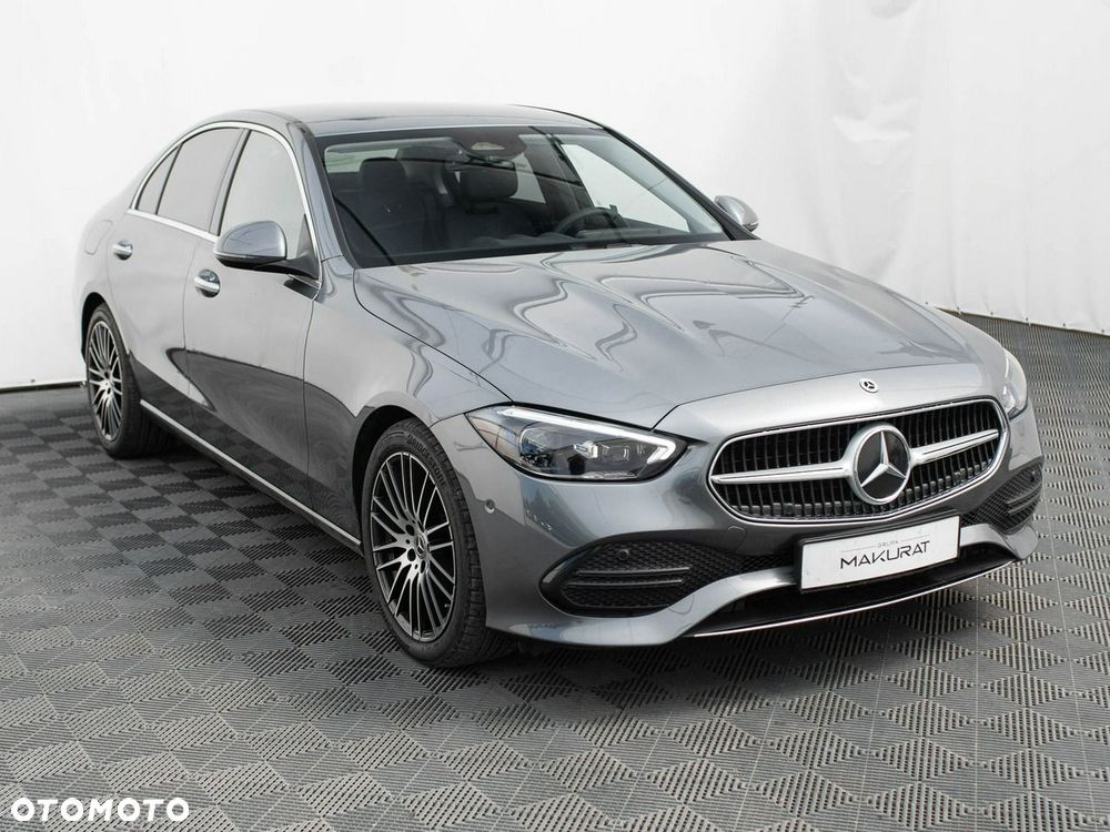 Mercedes-Benz C-Class 2024 photo 3