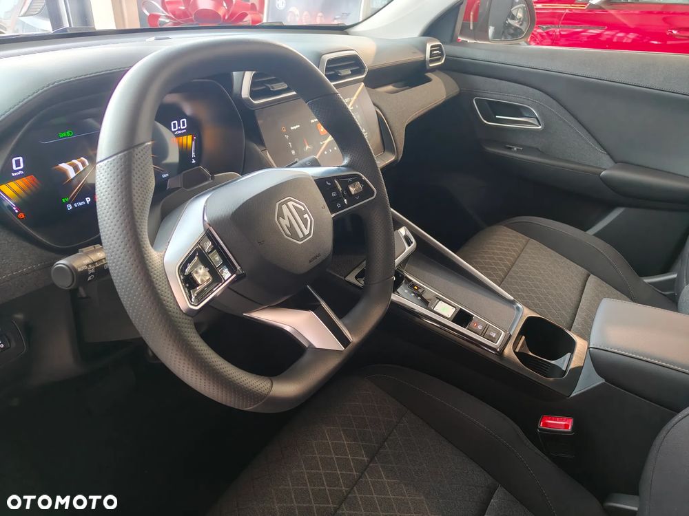 MG ZS 1.5 HEV+ Standard - 14