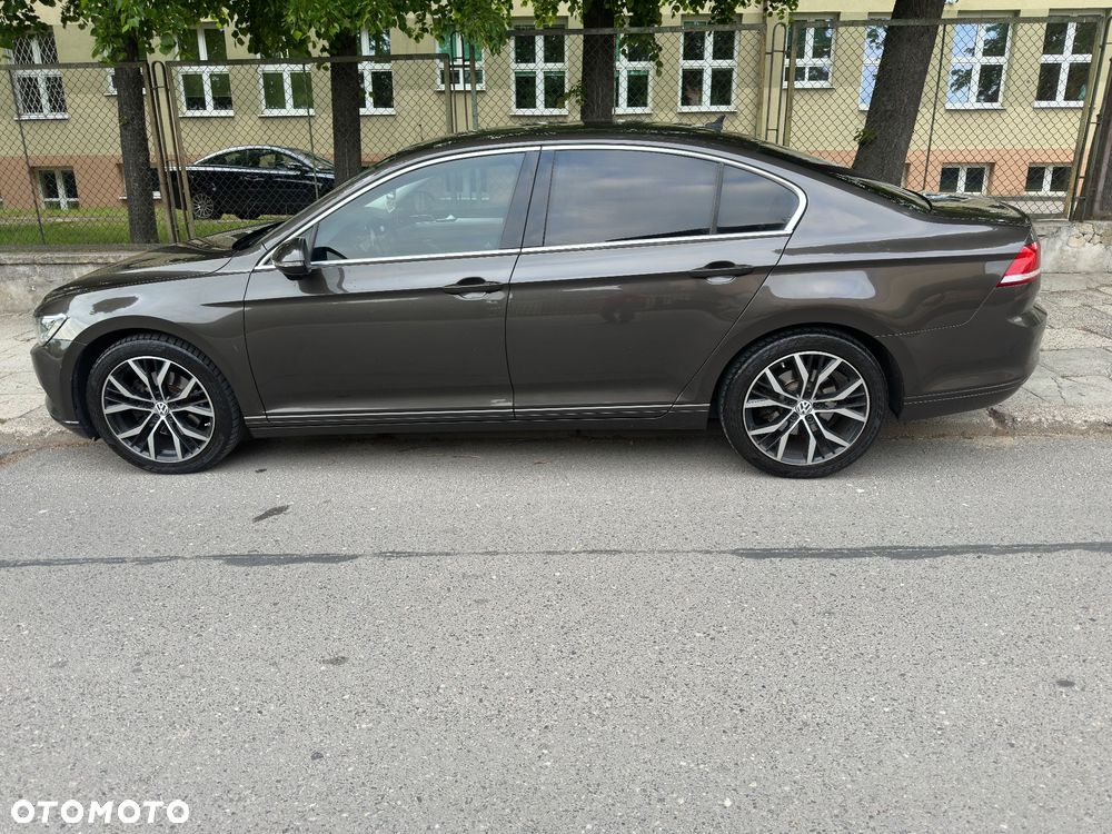Volkswagen Passat 2.0 TDI BMT Comfortline - 10