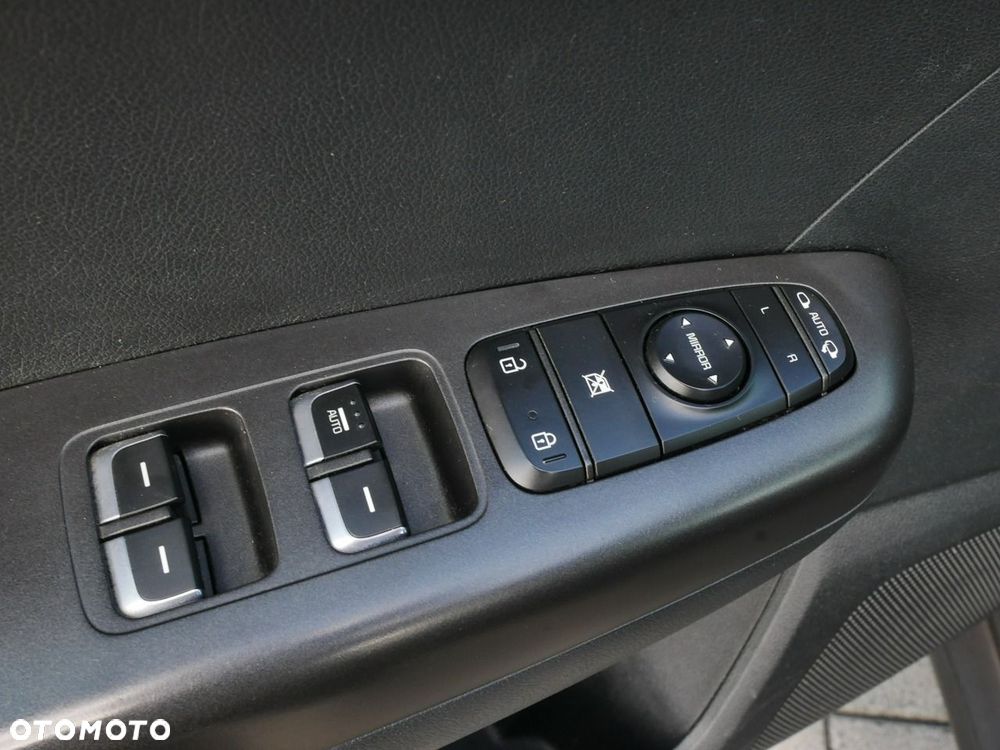 Kia Sportage 1.6 GDI L 2WD - 21