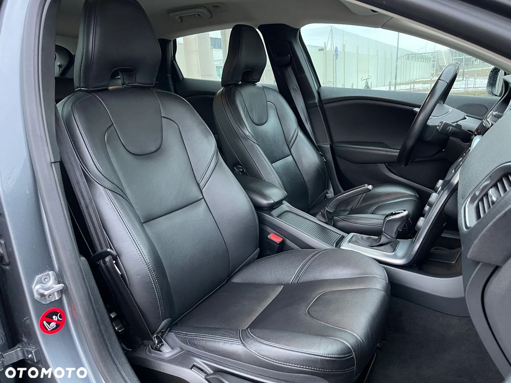 Volvo V40 T3 Drive-E Inscription - 15