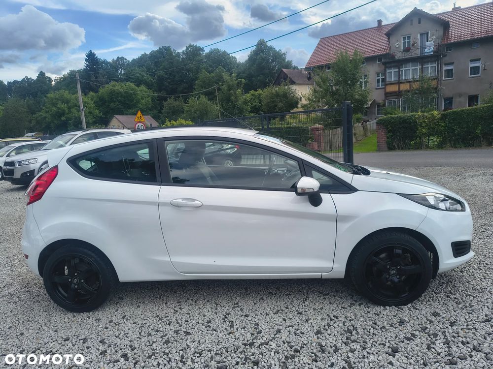 Ford Fiesta 1.25 Celebration - 5