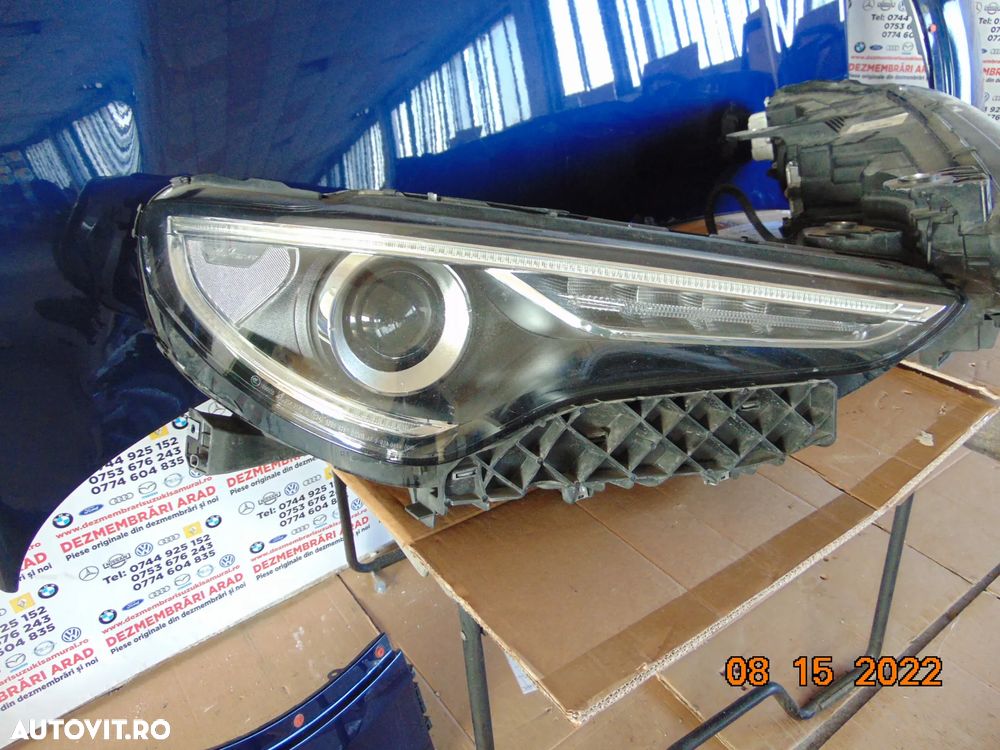 Far Alfa Romeo Stelvio 2015+ faruri stanga dreapta complete europa dezmembrez - 2