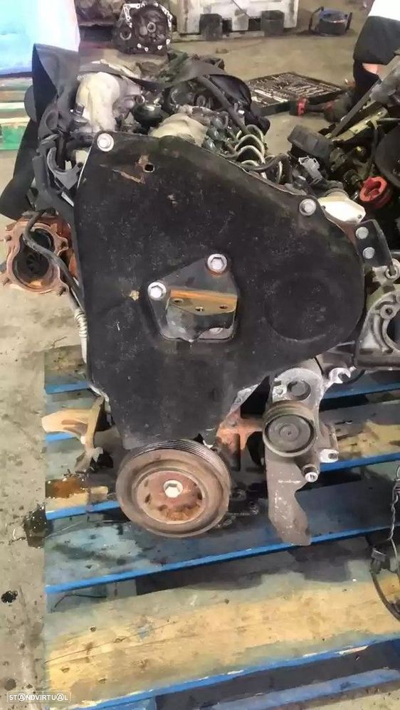 MOTOR COMPLETO MITSUBISHI SPACE STAR LIMUSINA 2003 -F9Q1 - 3