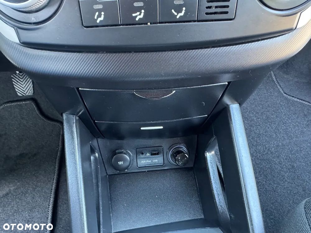 Kia ProCeed - 29