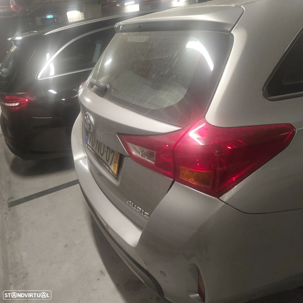 Toyota Auris Touring Sports - 5
