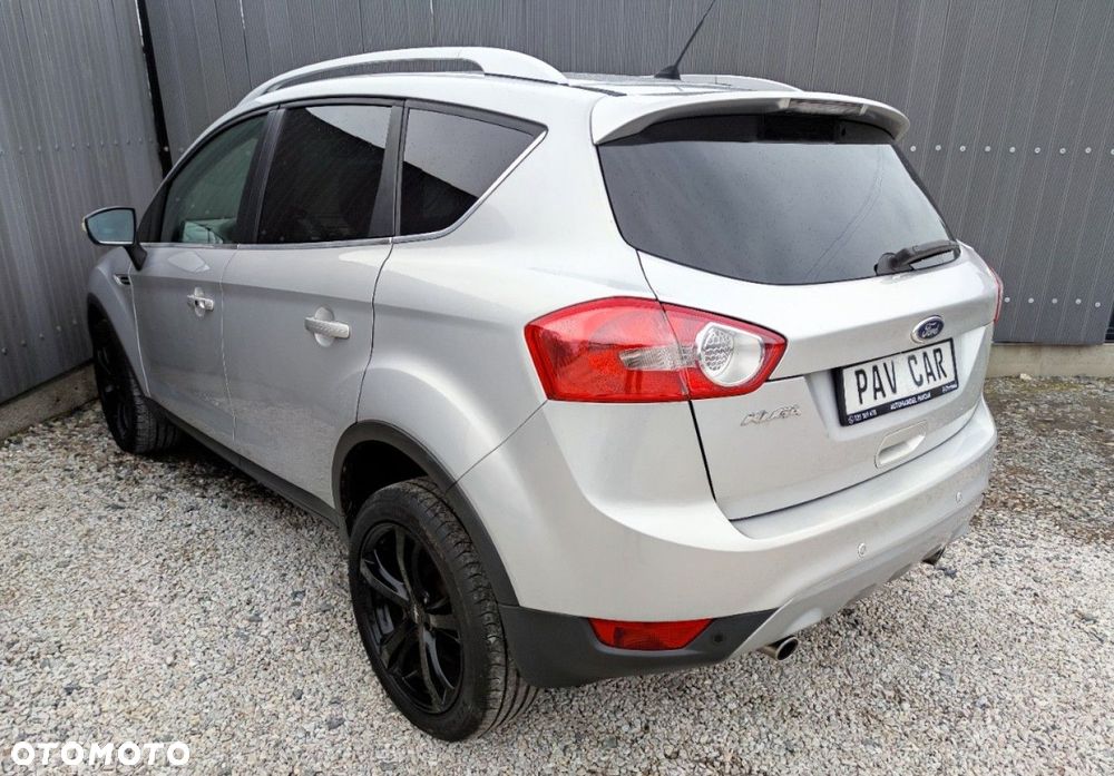 Ford Kuga 2.0 TDCi 4x4 Titanium - 3