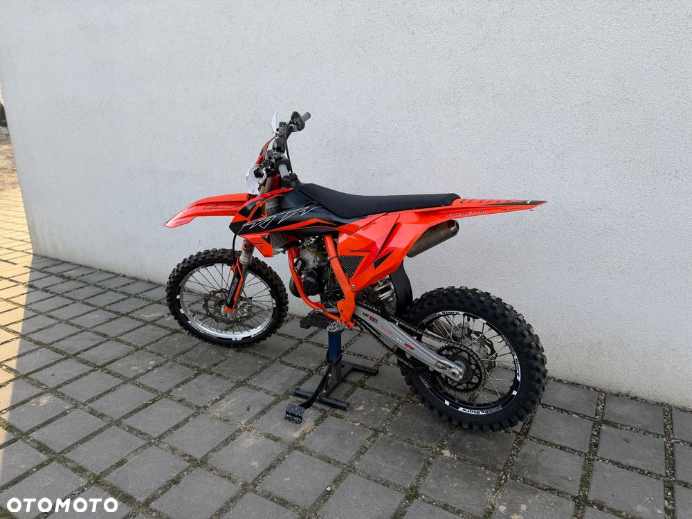 KTM SX - 8