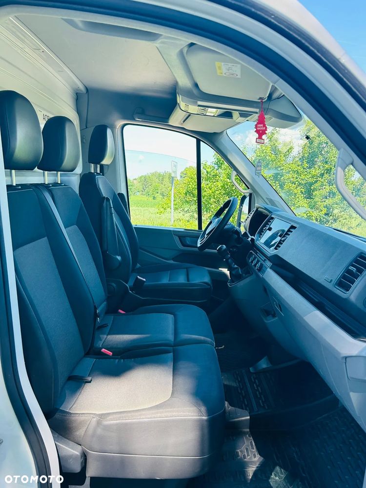 Volkswagen Crafter - 13
