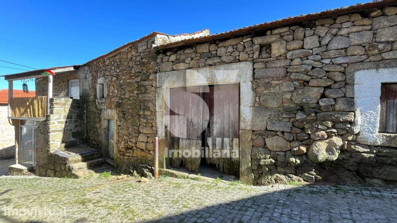 Ruínas para Recuperar com Terreno no Douro - Grande imagem: 5/27