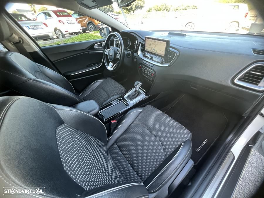Kia XCeed 1.6 GDI DCT6 OPF SPIRIT - 23
