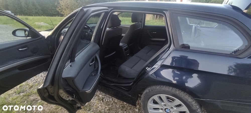 BMW Seria 3 - 10