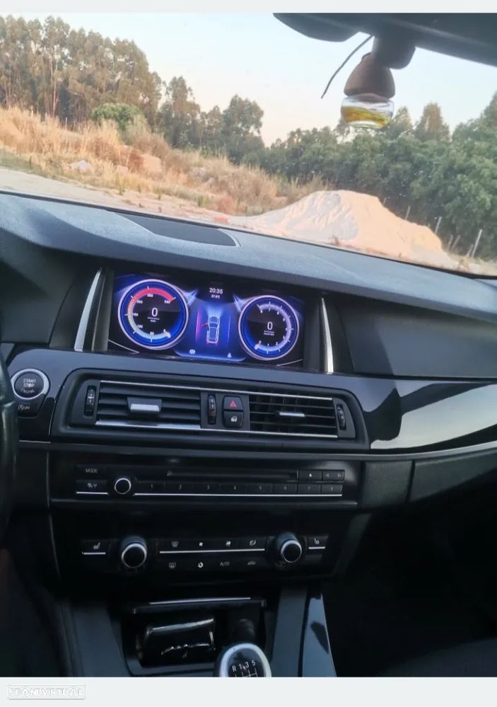 BMW 520 d Luxury Line - 6