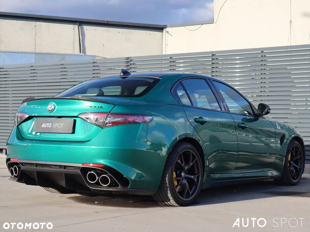 Alfa Romeo Giulia 2.9 Bi Turbo V6 Quadrifoglio - 8