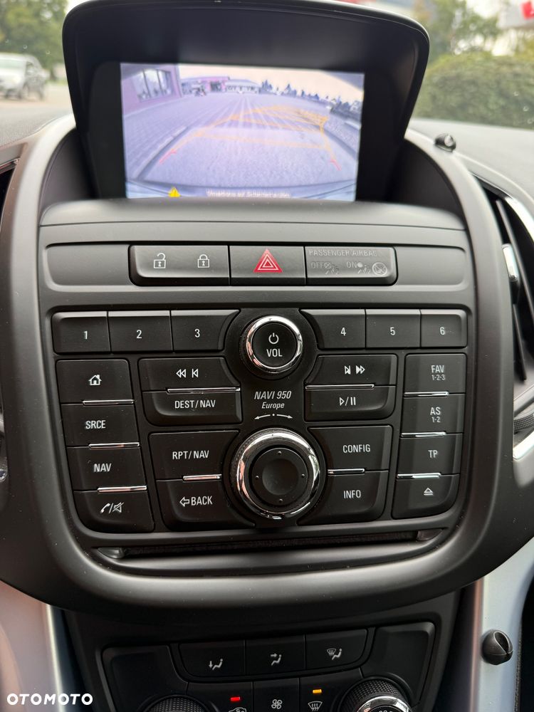 Opel Zafira - 17
