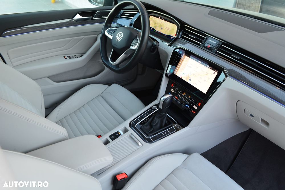 Volkswagen Passat - 3