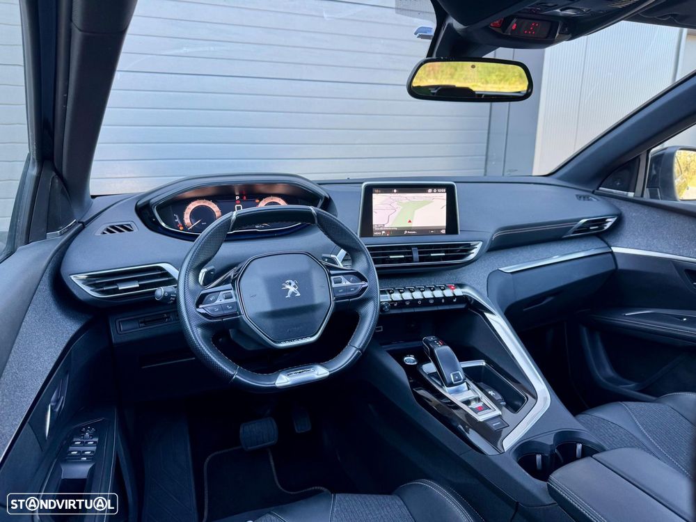 Peugeot 5008 1.2 PureTech GT Line EAT8 - 26