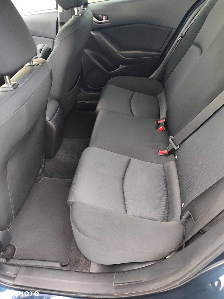 Mazda 3 - 8