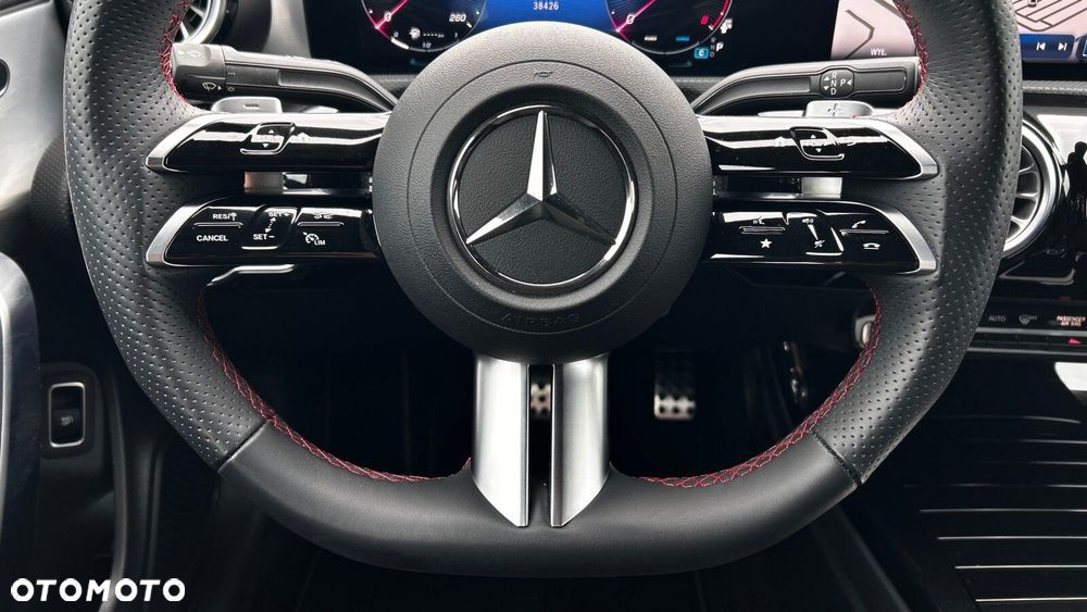 Mercedes-Benz CLA 200 mHEV AMG Line 7G-DCT - 15