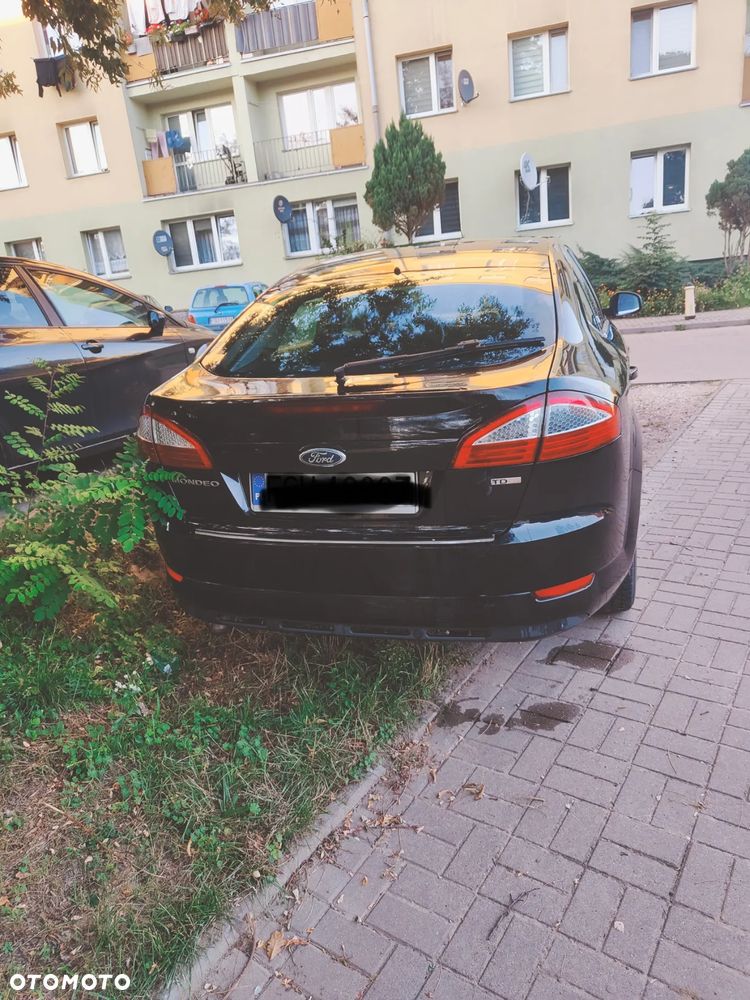 Ford Mondeo 2.0 TDCi Ghia - 4