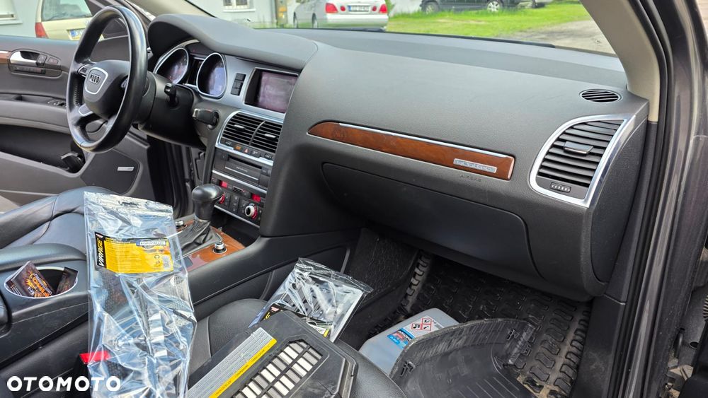Audi Q7 3.0 TFSI Quattro Tiptronic - 15