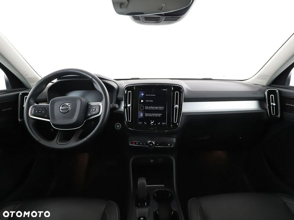 Volvo XC 40 D4 AWD Momentum Pro - 16