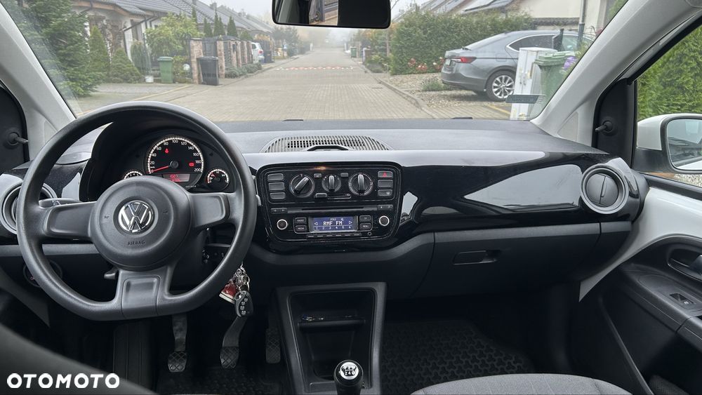 Volkswagen up! - 4