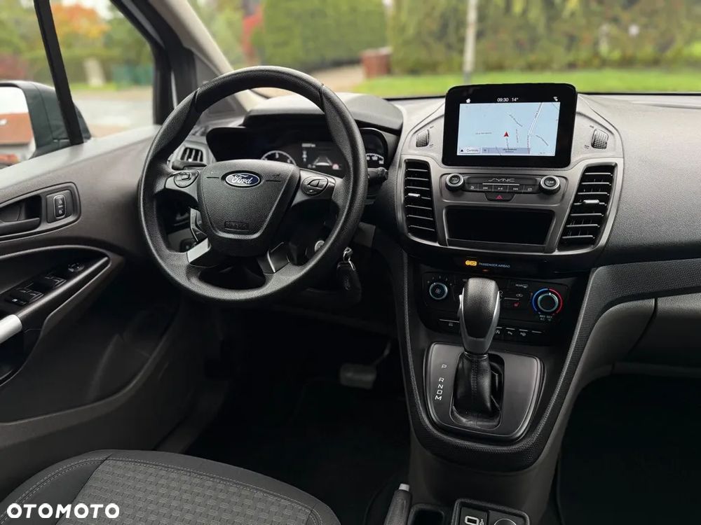 Ford Tourneo Connect Grand - 17