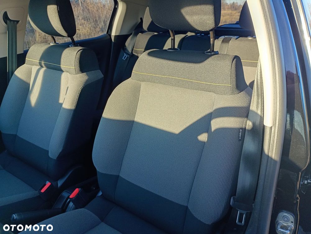 Citroën C3 1.2 PureTech Exclusive - 19