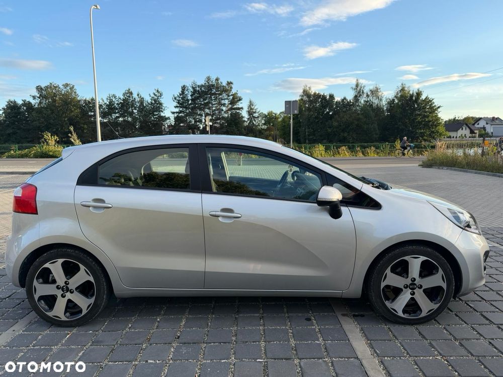 Kia Rio 1.4 Spirit - 3