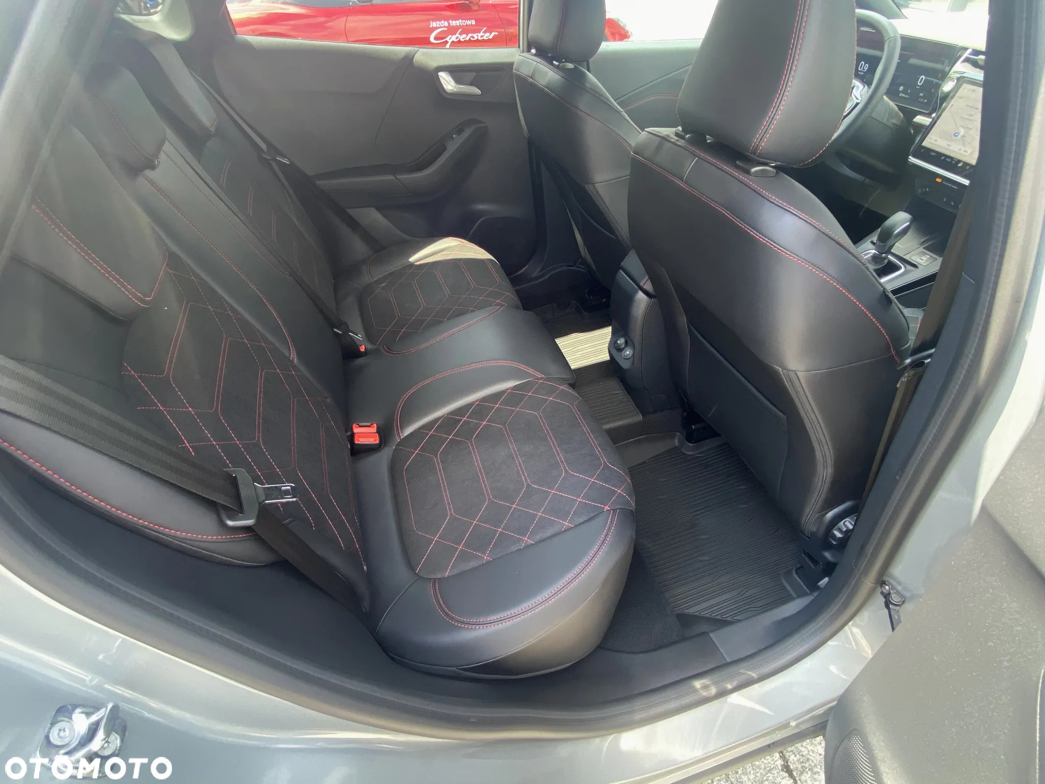 Ford Puma 1.0 EcoBoost mHEV ST-Line X PowerShift - 25