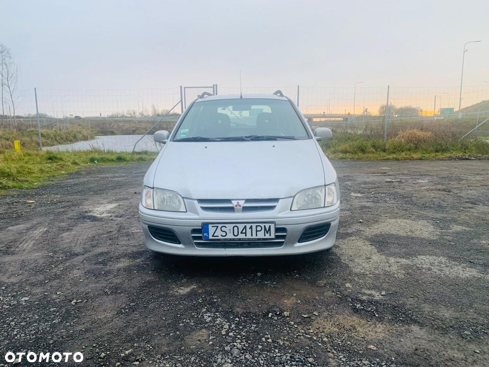 Mitsubishi Space Star - 2