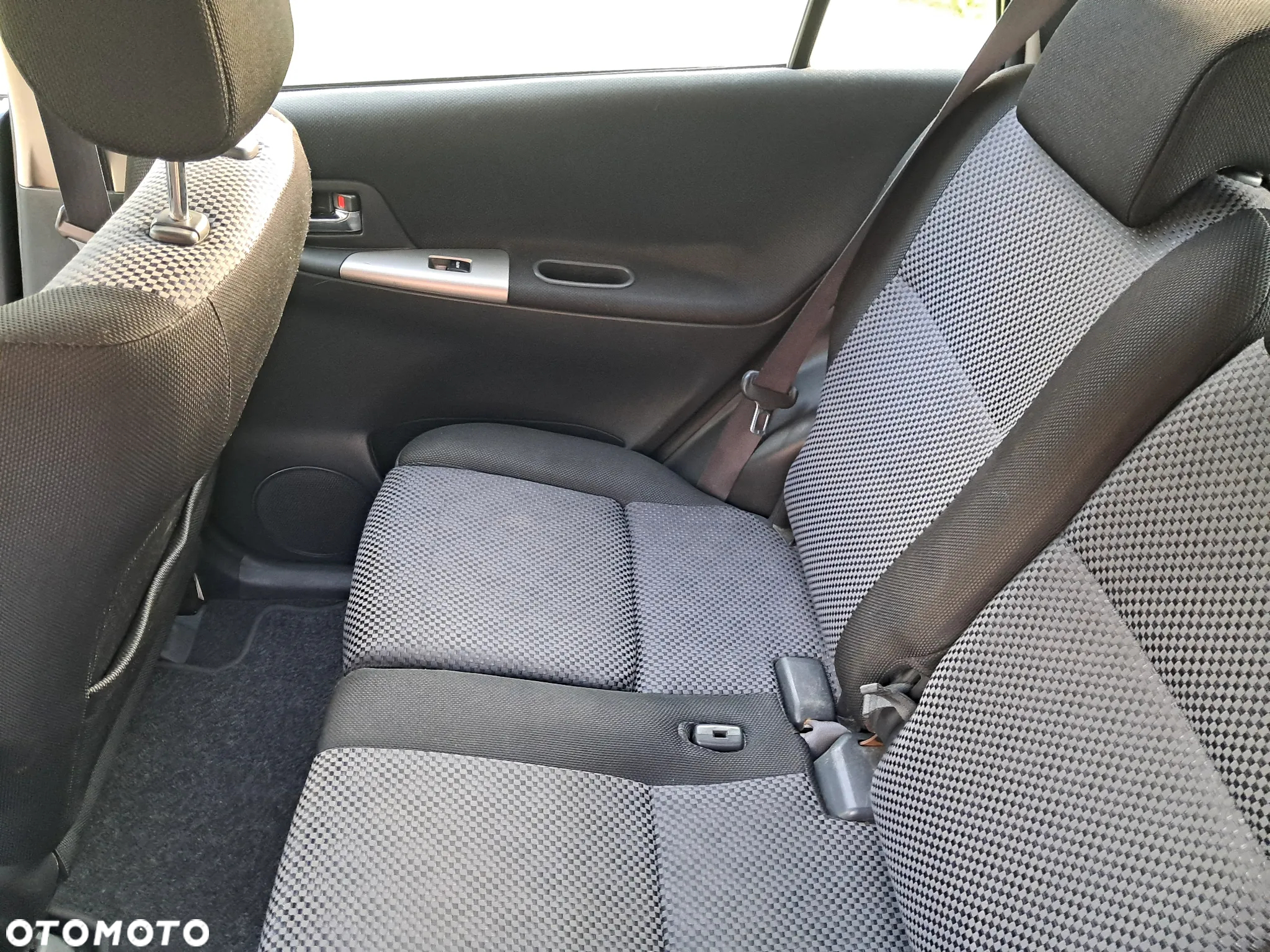 Toyota Corolla Verso 1.6 - 16