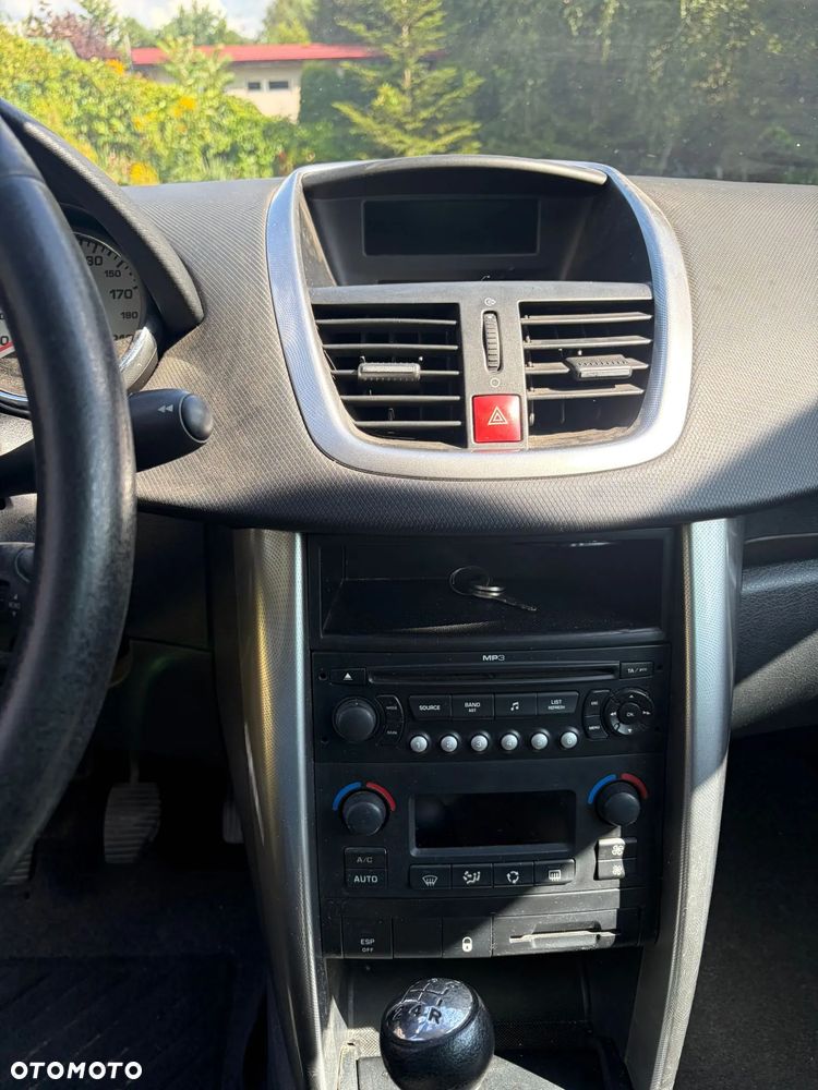 Peugeot 207 1.6 HDi - 5