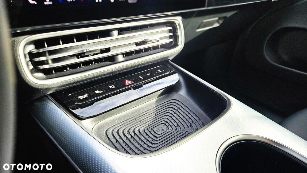 Mercedes-Benz CLA - 18